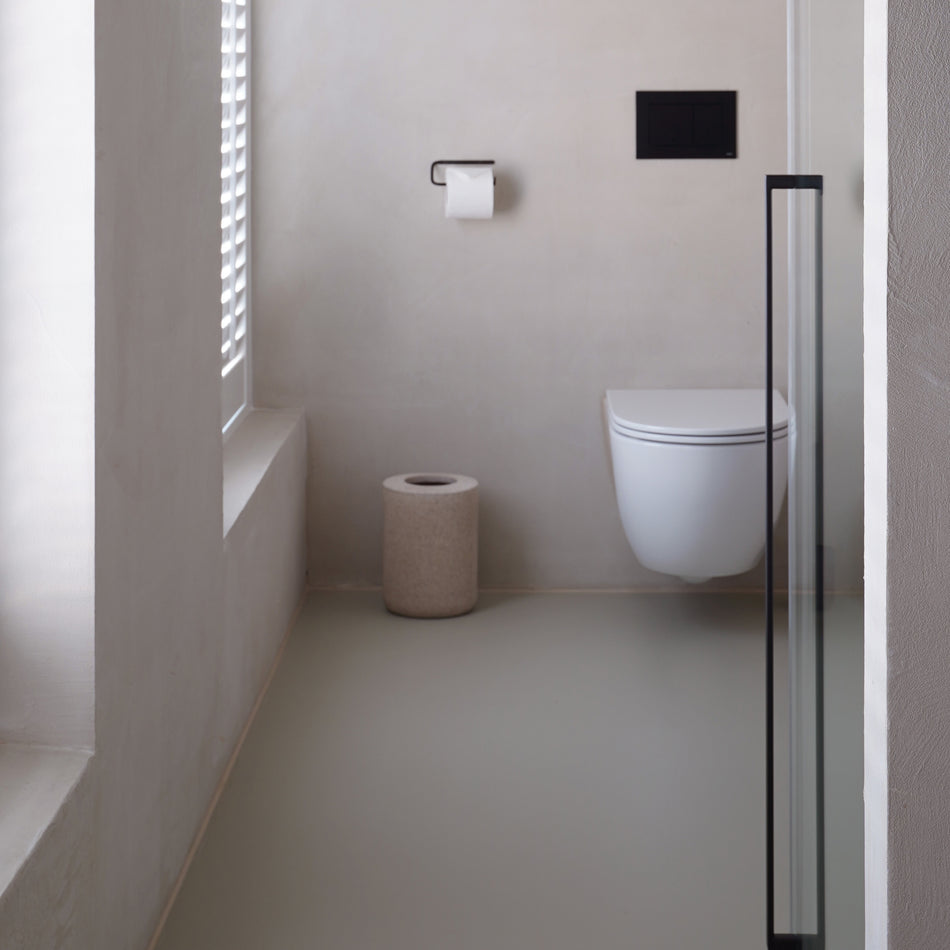 Tuvalu rimless toilet pack